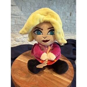 Disney Hocus Pocus SARAH SANDERSON ON HER MOP 13" Plush Witch Kidrobot